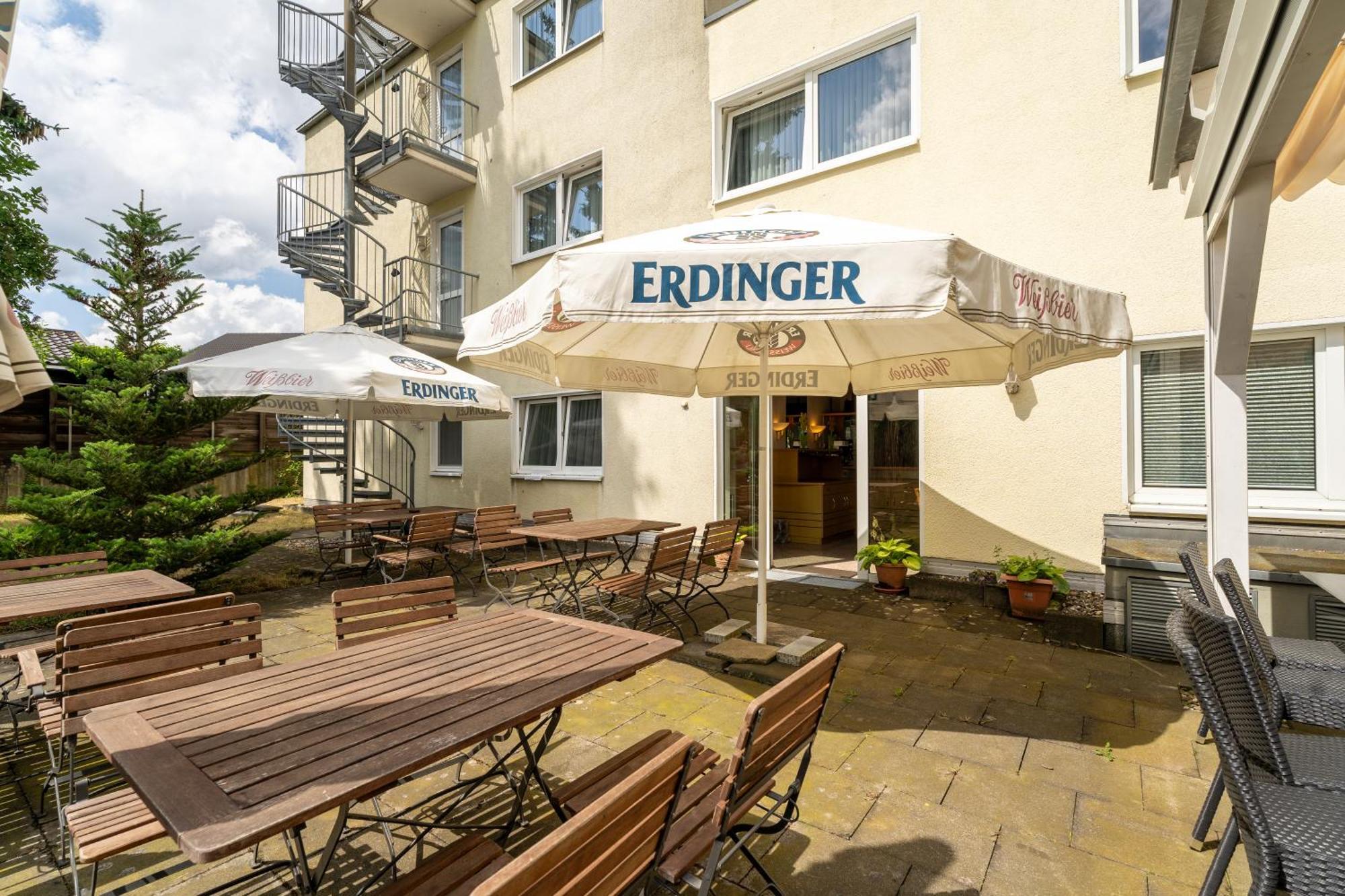Airport Business Hotel Koeln Екстер'єр фото