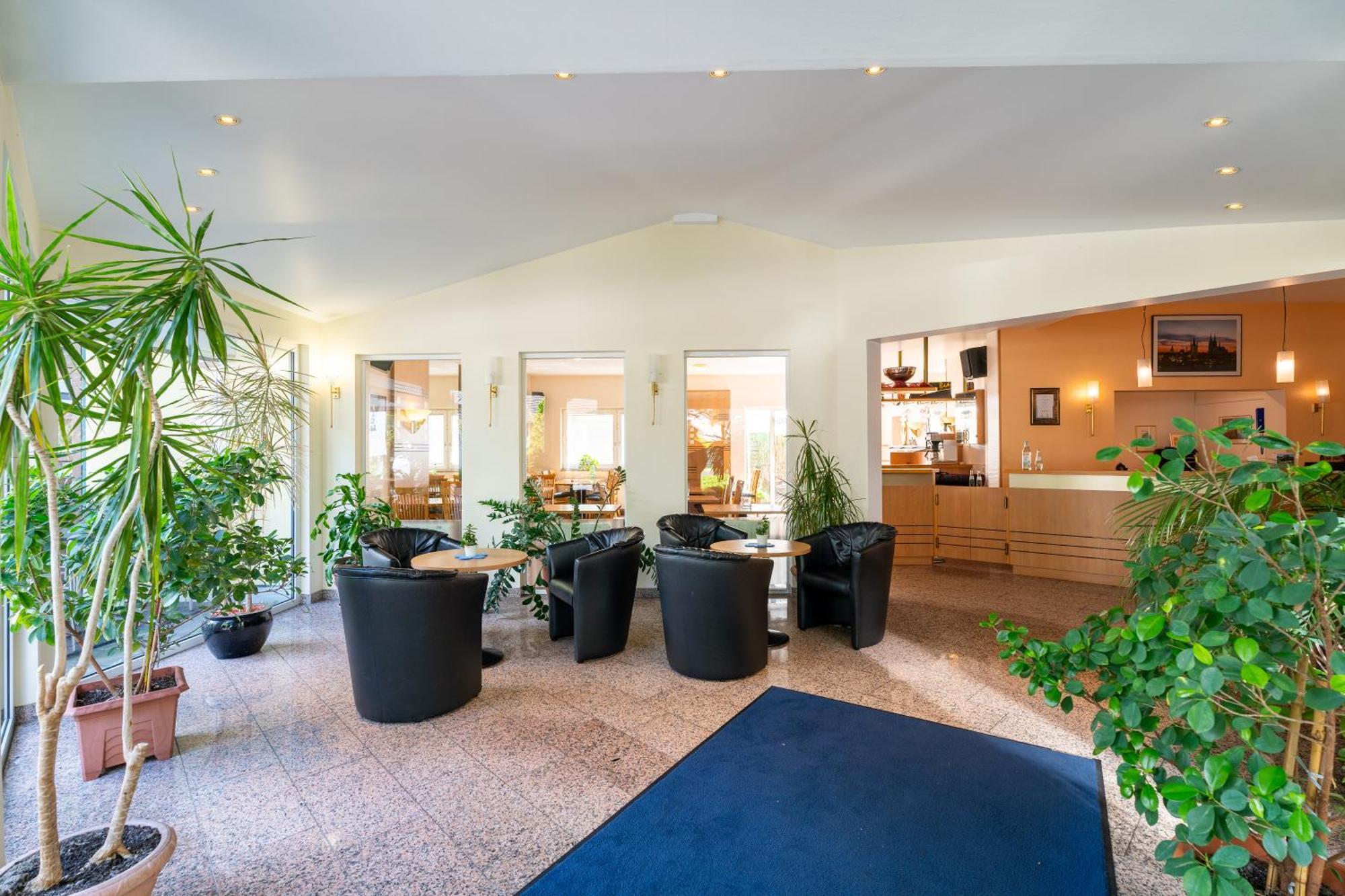 Airport Business Hotel Koeln Екстер'єр фото