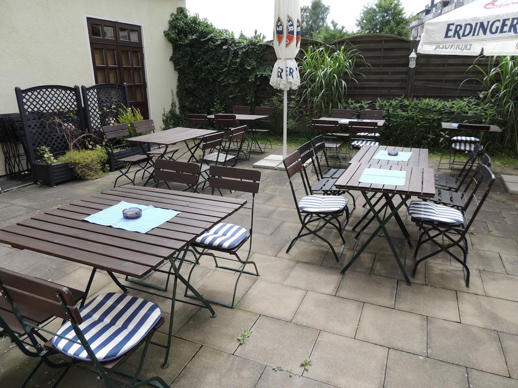Airport Business Hotel Koeln Екстер'єр фото
